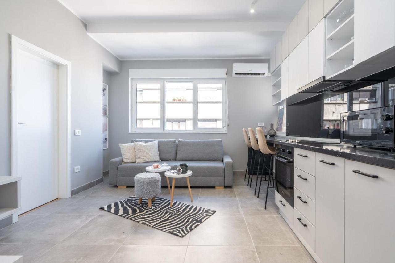 Minimalist Design Apartament In Magheru Βουκουρέστι Εξωτερικό φωτογραφία
