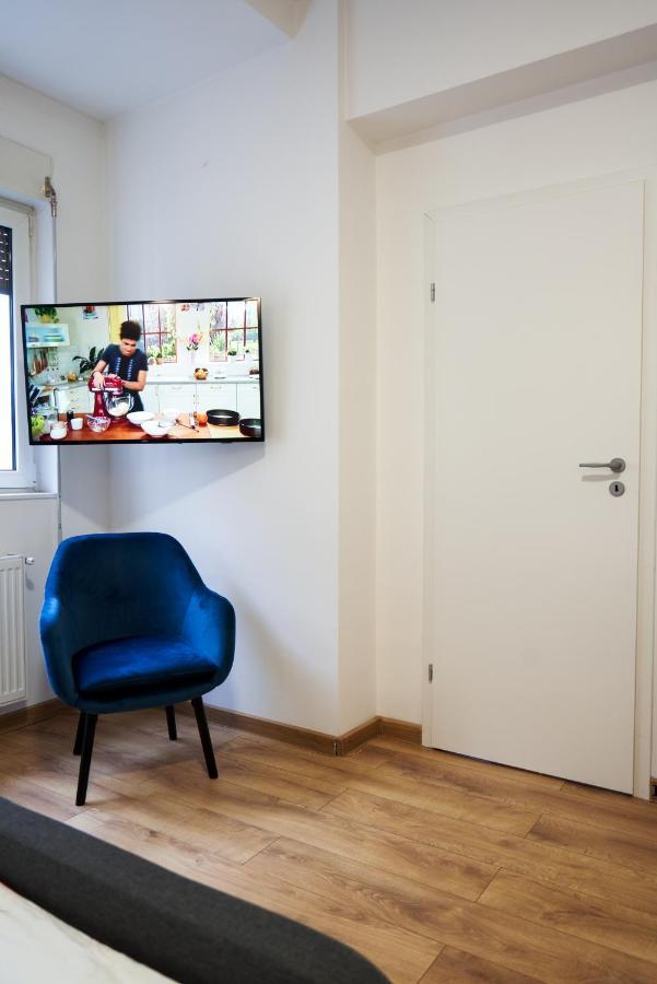 Minimalist Design Apartament In Magheru Βουκουρέστι Εξωτερικό φωτογραφία